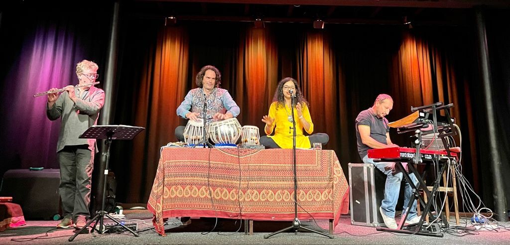 The Mandala Tribe performes at Ruigoord Festival