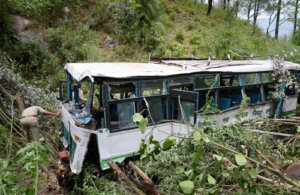 bus crash-THEFREEMEDIA